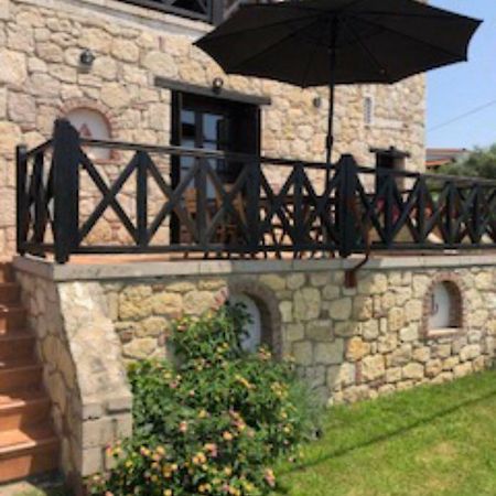 Holliday Stone Villa Psakoudia Exterior photo