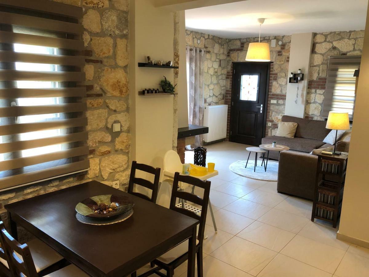 Holliday Stone Villa Psakoudia Exterior photo