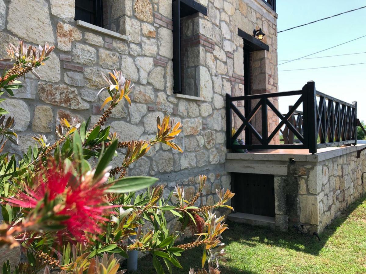 Holliday Stone Villa Psakoudia Exterior photo